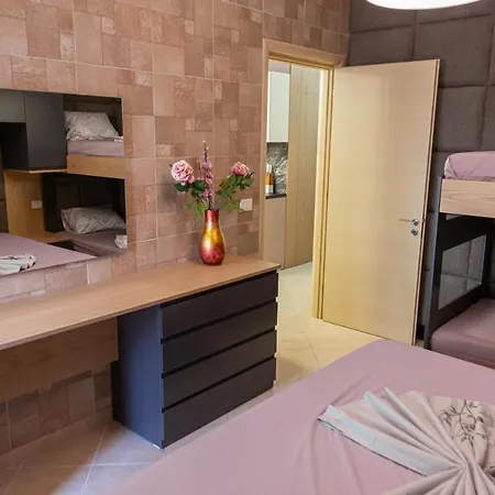 Gloria'S Apartment Lungomare Vlore Exterior photo